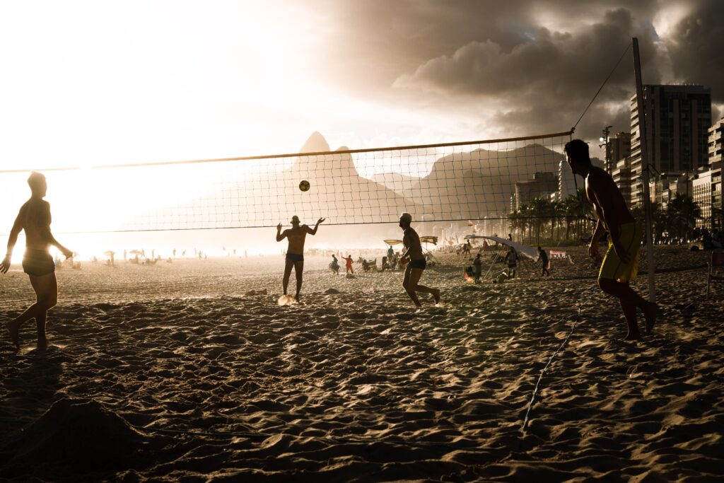 Living a active lifstyle - beach volleyball 